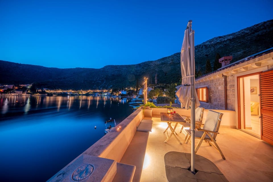 Night, Balcony/Terrace, Balcony/Terrace, Sea view