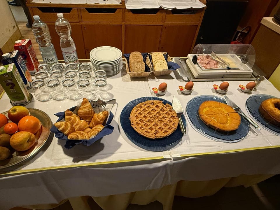 Buffet breakfast