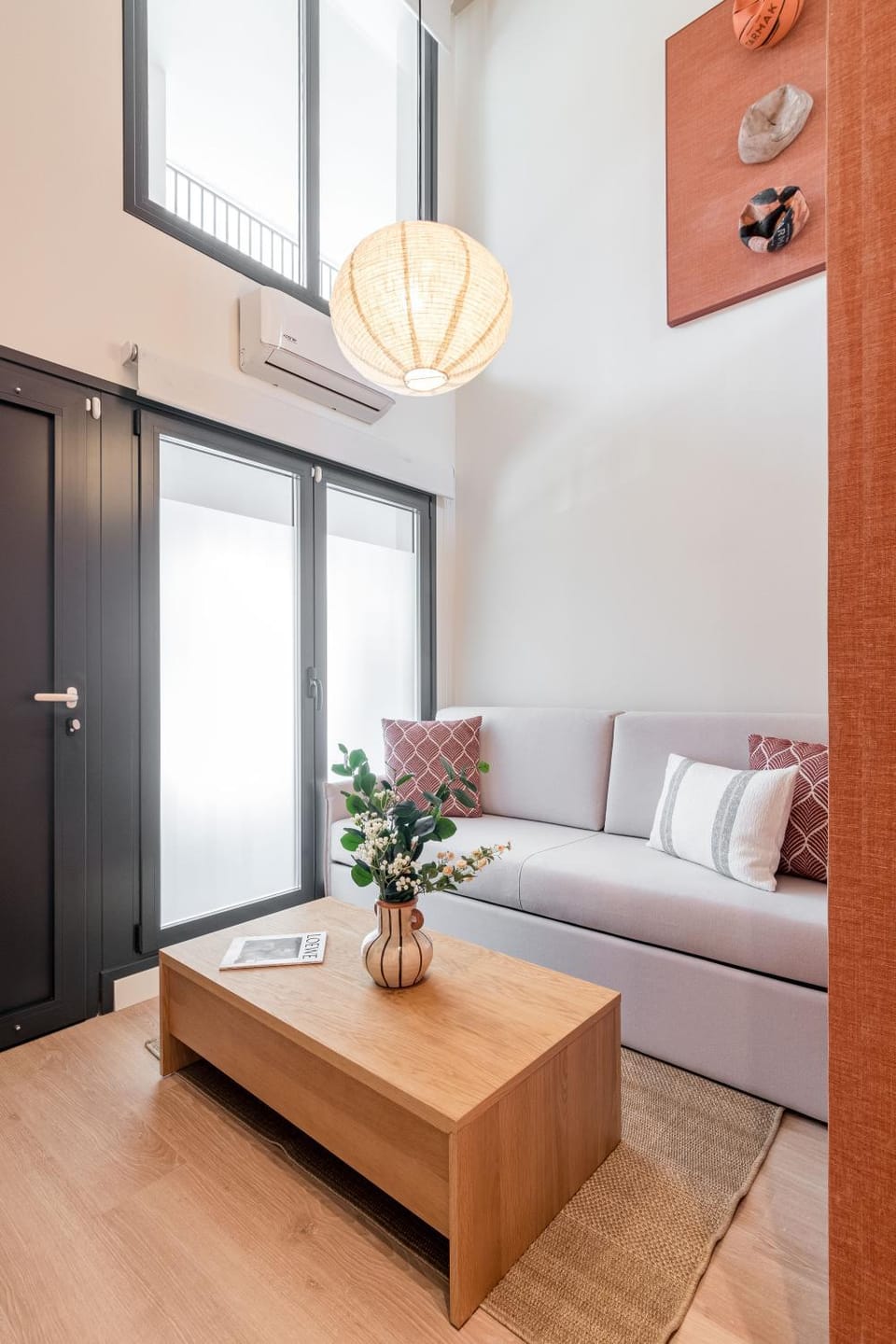 Victoria Luxe Haven 02 Apartment in Madrid