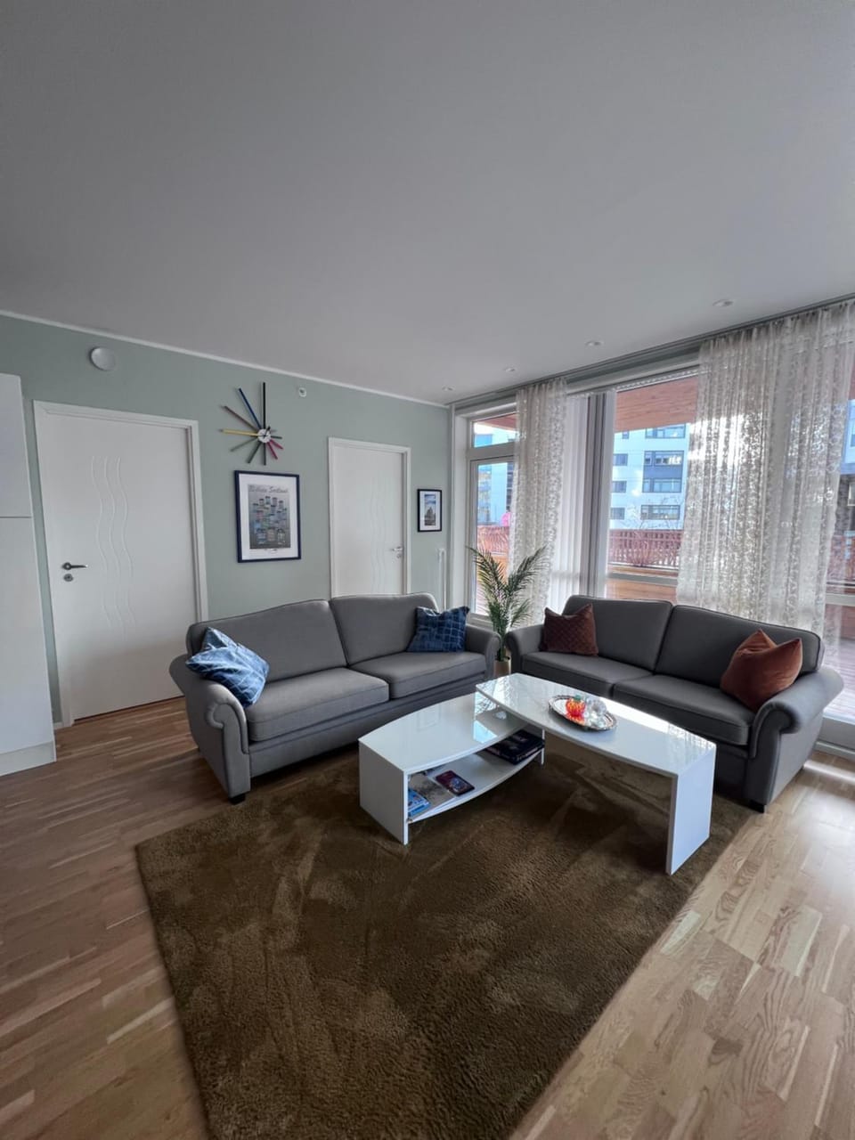 Living room, Seating area