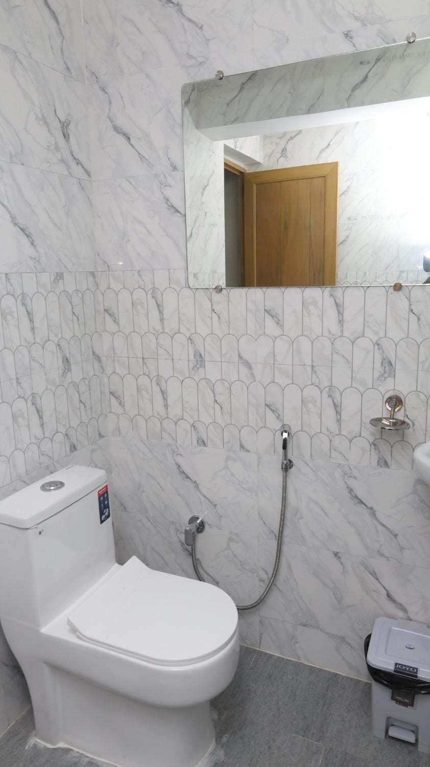 Toilet, Bathroom
