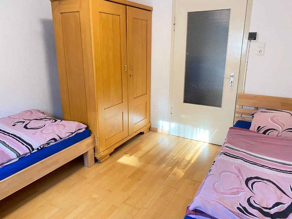 Bedroom, wardrobe