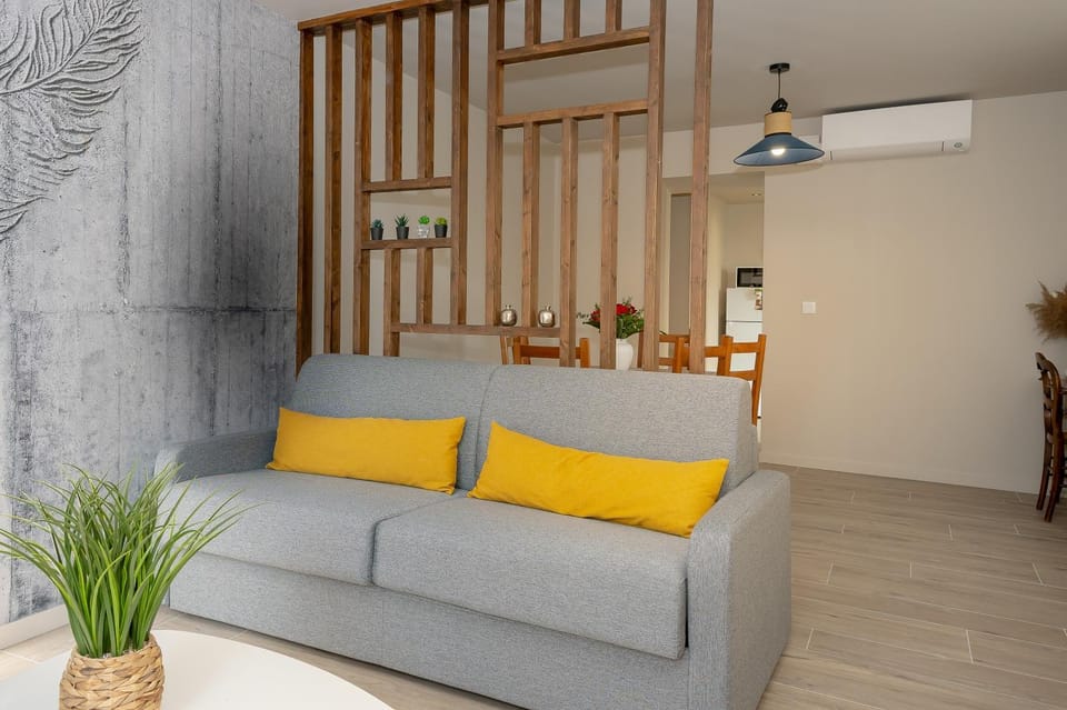 Property building, Living room