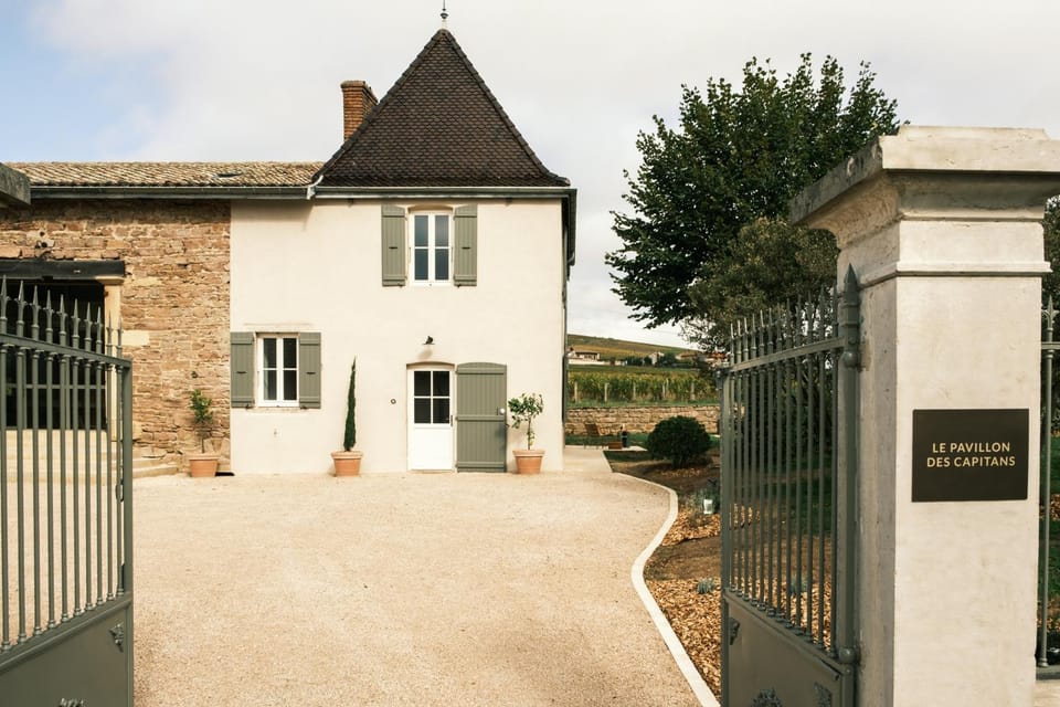 Property building, Day