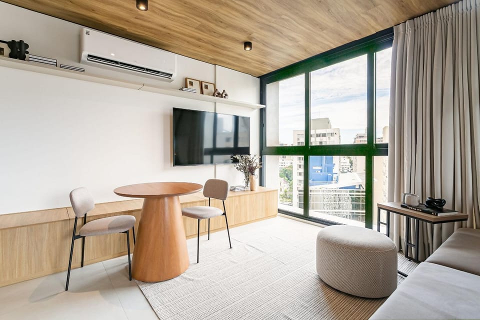 Bed, TV and multimedia, Bedroom, air conditioner