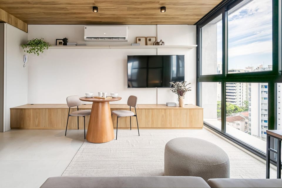 TV and multimedia, Living room, air conditioner