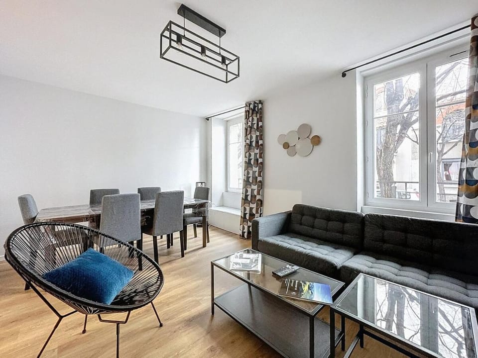 Appartement neuf, 4 Chambres ,Spacieux TV-WIFI Apartment in Clermont-Ferrand