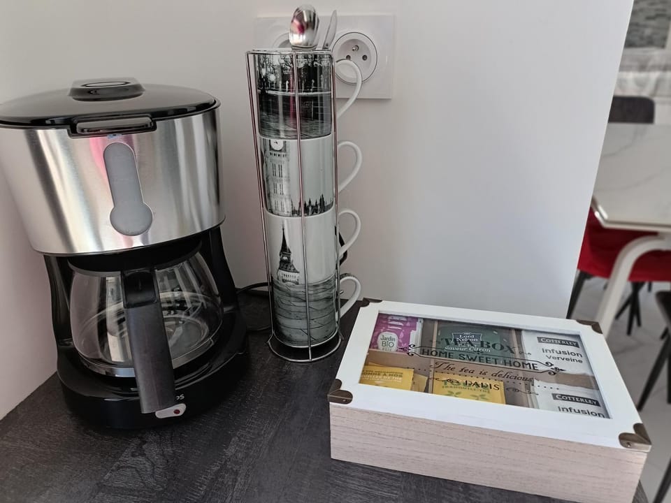 Coffee/tea facilities