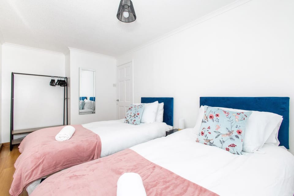 Bed, Bedroom, flat iron, hair dryier, heating
