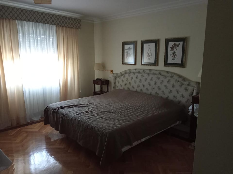 Habitaciones La casona Imperial Bed and Breakfast in Community of Madrid