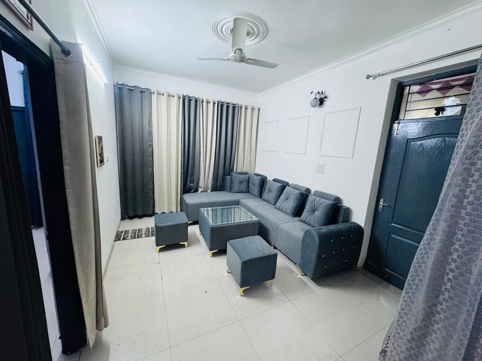 Homely stay Apartment in Punjab, India
