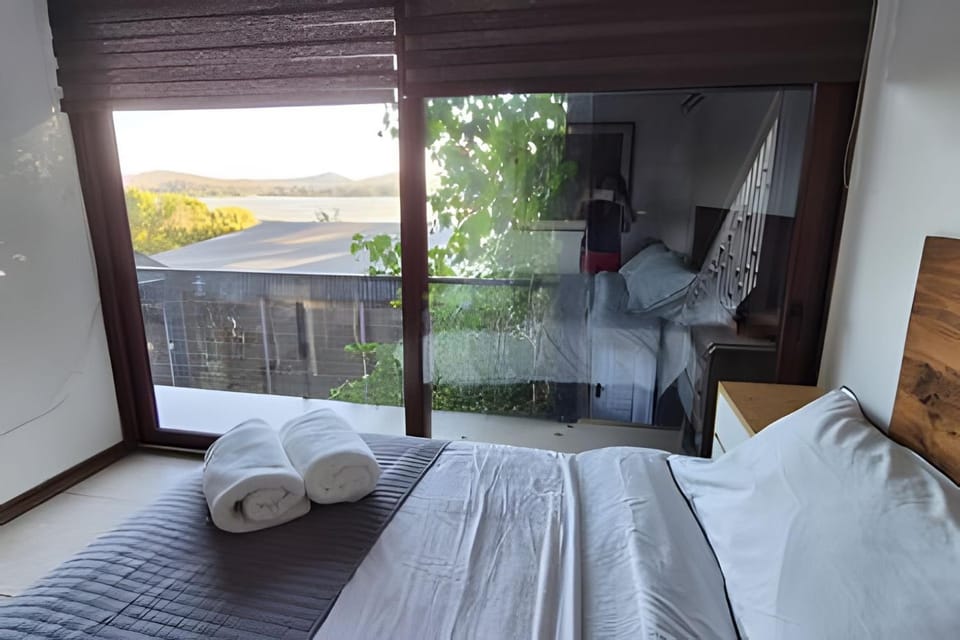 Rapel Casa Lujosa piscina privada, acceso Lago House in O'Higgins, Chile