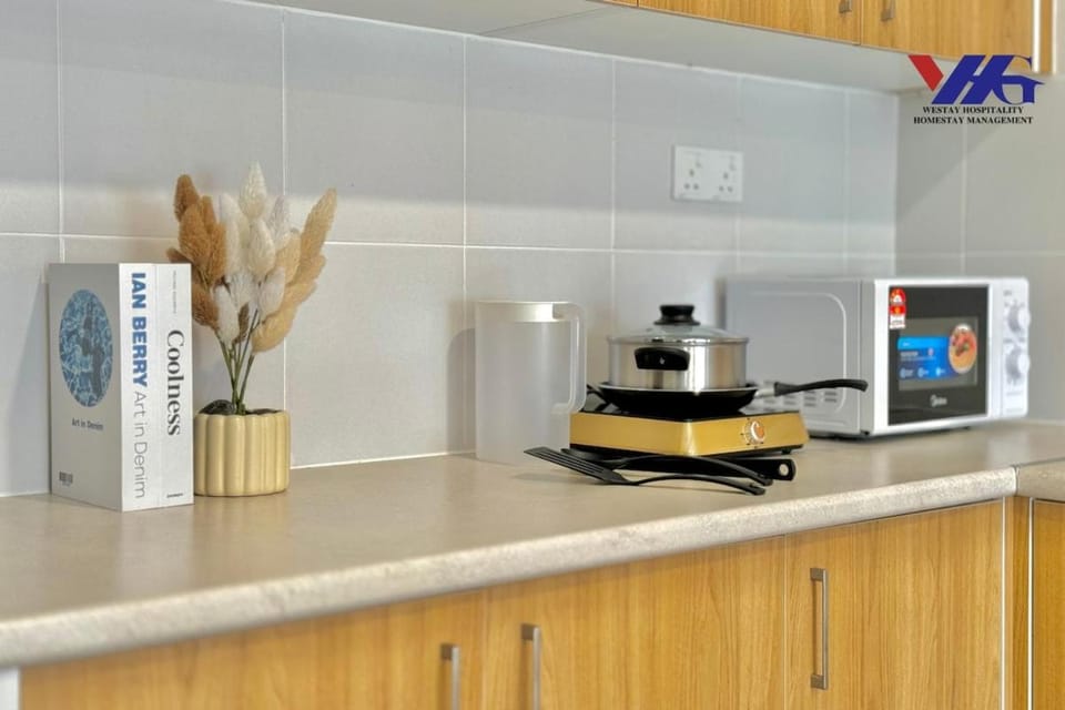 Arena Designer Suite 3BR KLIA Apartment in Selangor, Malaysia