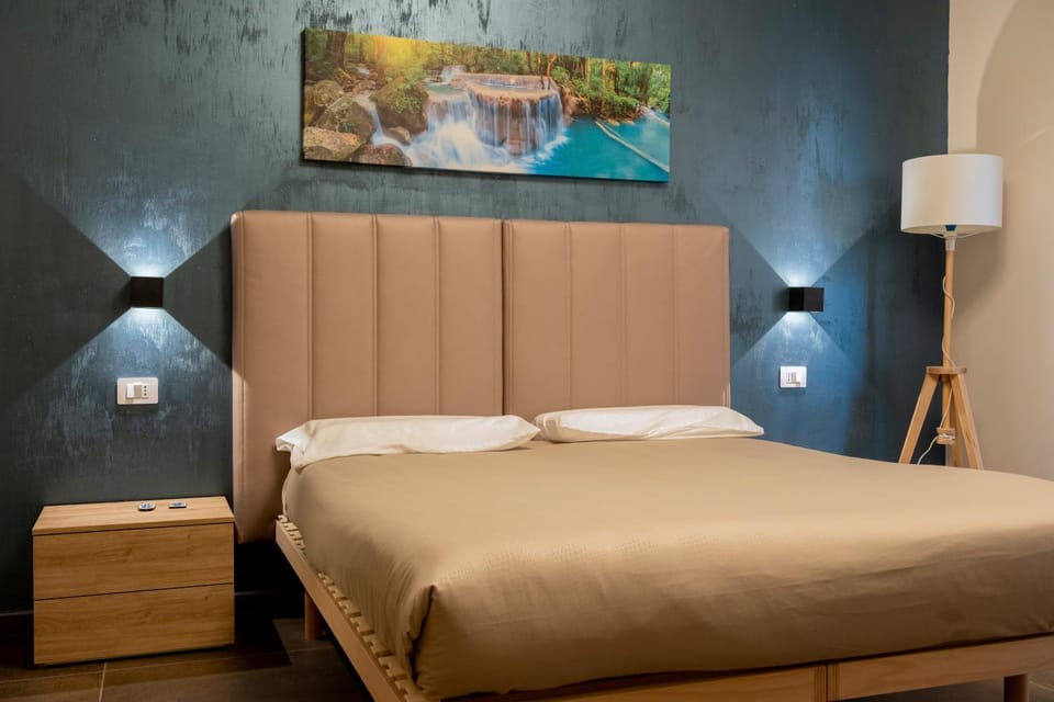RUSS0 ROOMs Bed and Breakfast in Calabria