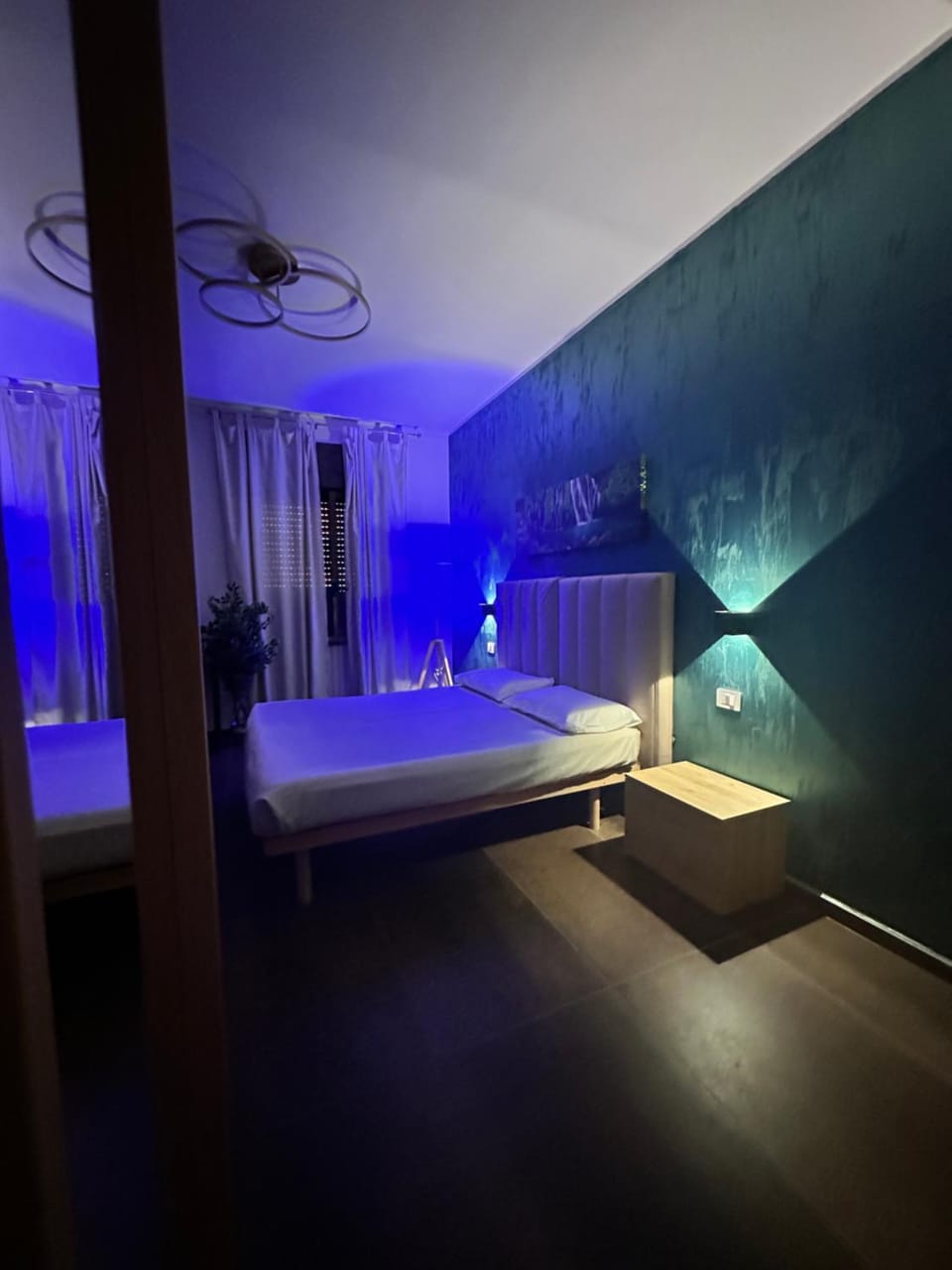 RUSS0 ROOMs Bed and Breakfast in Calabria
