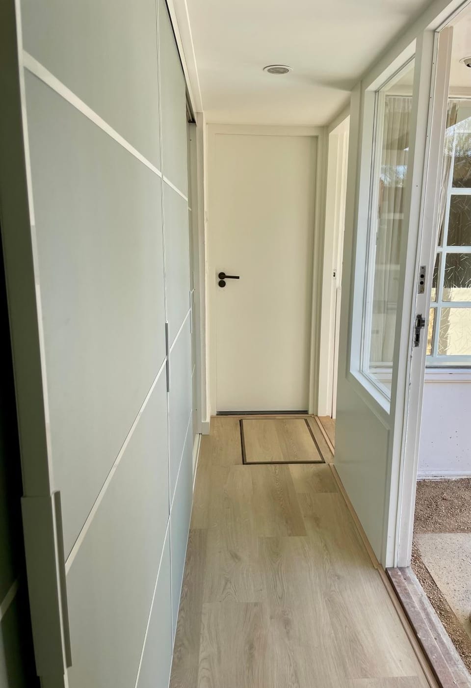 Bathroom, wardrobe