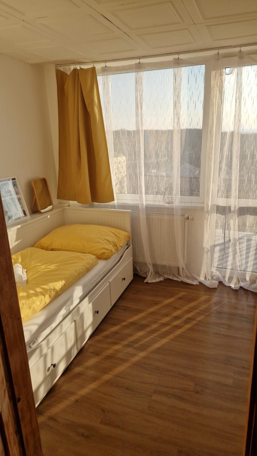 Bed, Bedroom