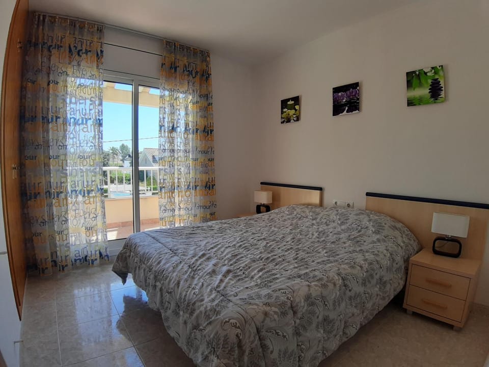 Villa Naomi Villa in Baix Ebre