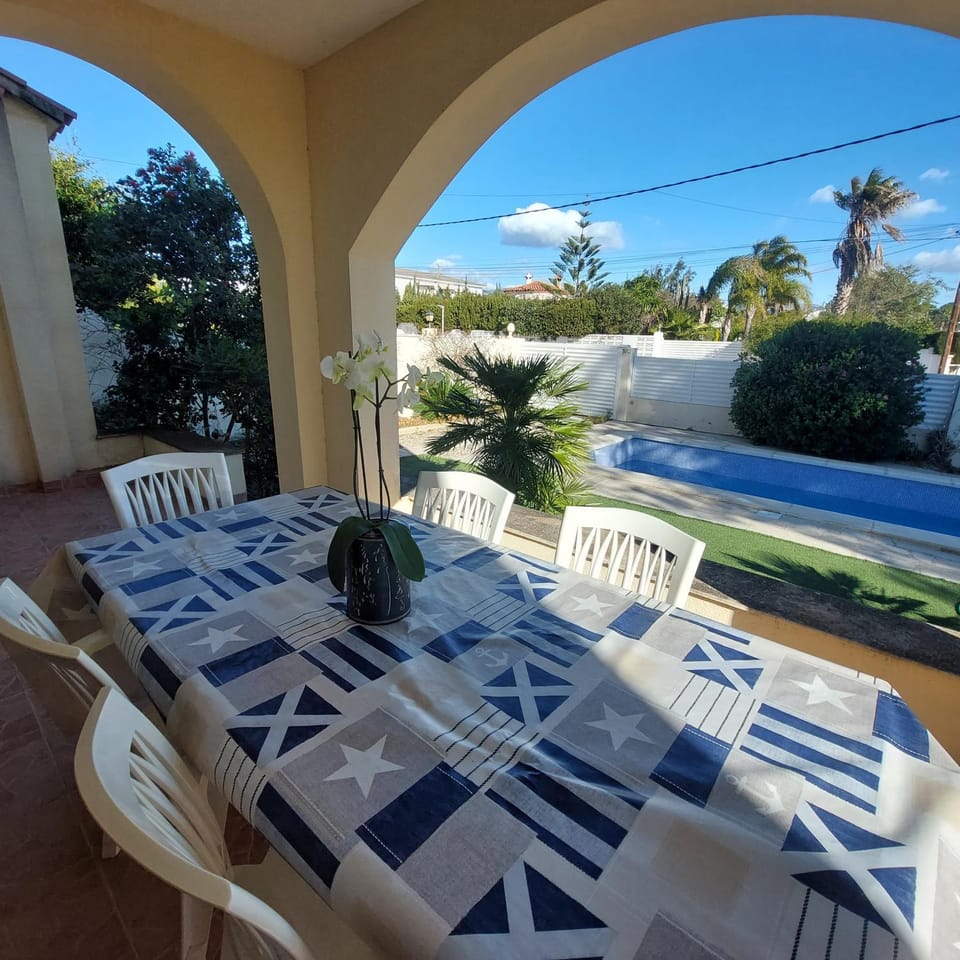 Villa Naomi Villa in Baix Ebre