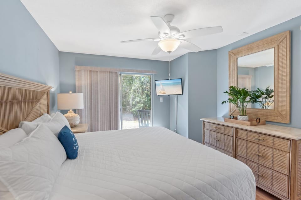 Ciboney 1015 by Newman-Dailey Apartment in Miramar Beach