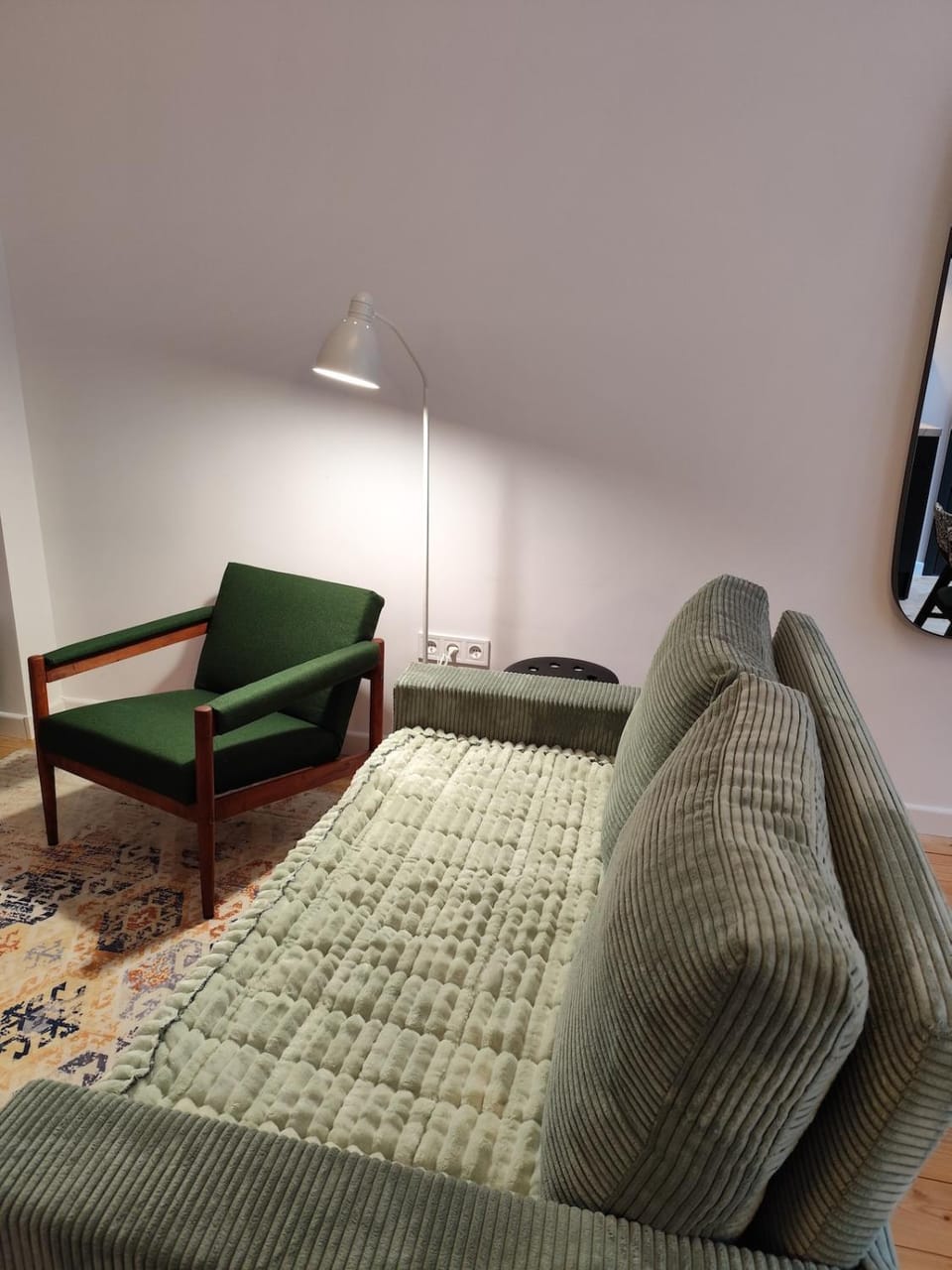 Living room, Photo of the whole room, Seating area