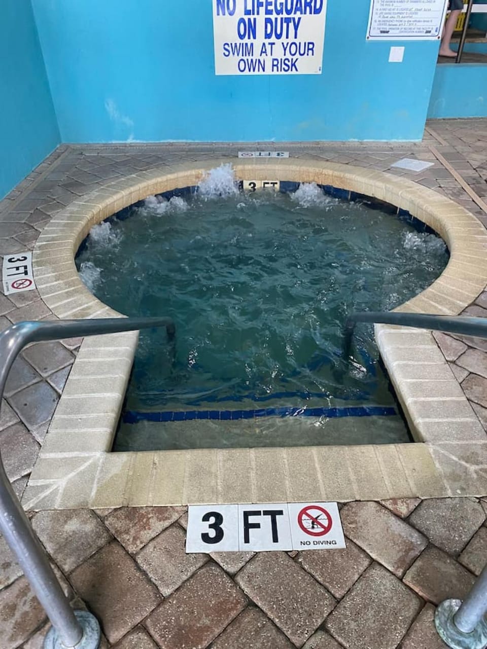 Swimming pool