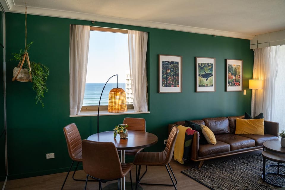 Jungle Rhythm By The Sea Surfers Paradise Apartment in Surfers Paradise Boulevard