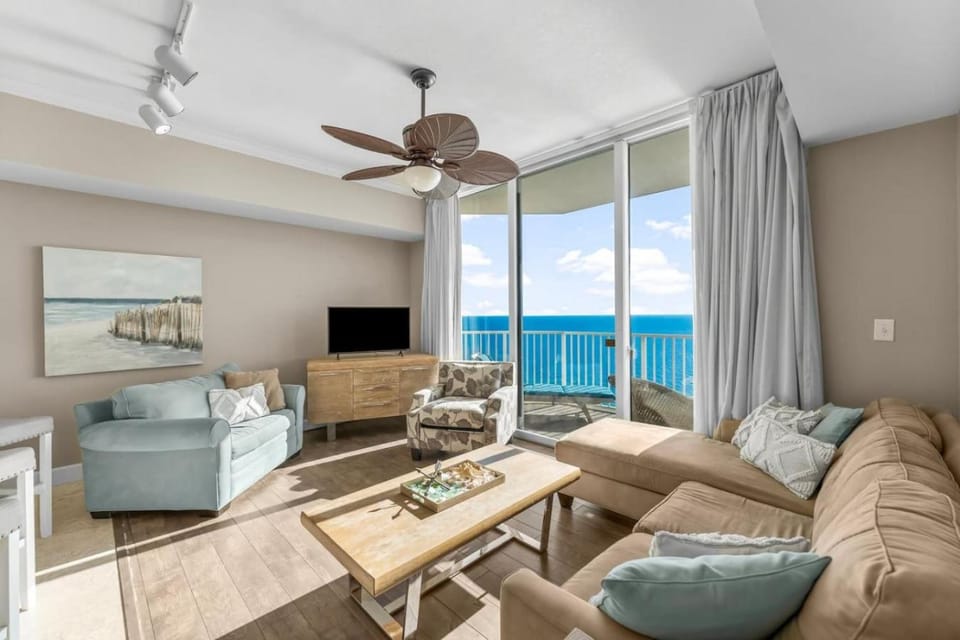 TV and multimedia, Living room, Sea view