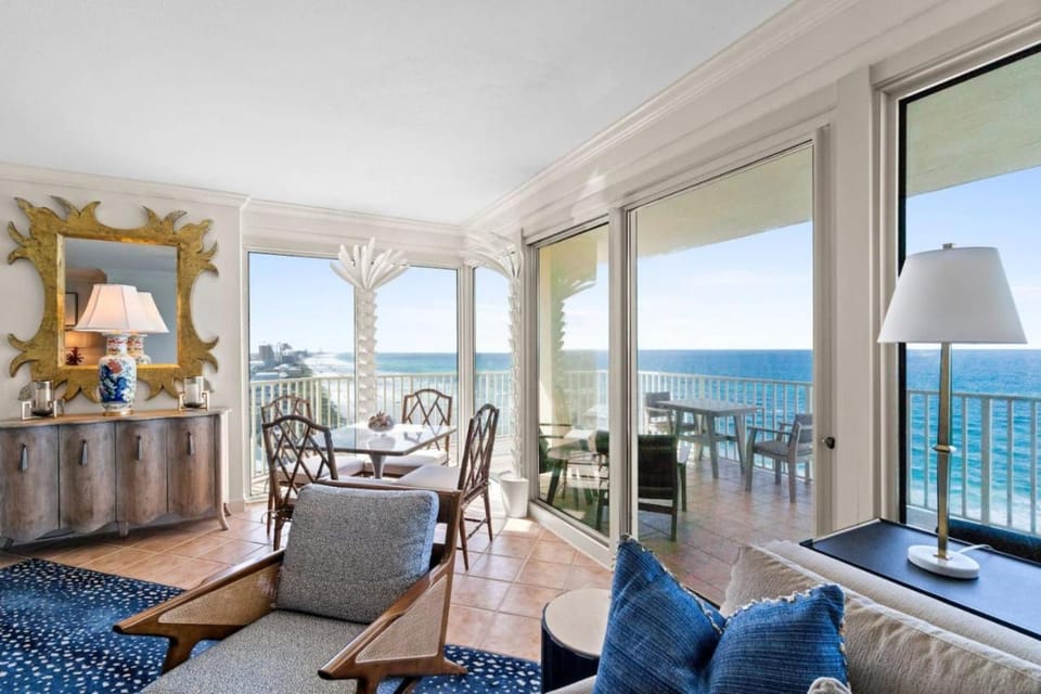 Grande Surf Club 11E House in Lower Grand Lagoon