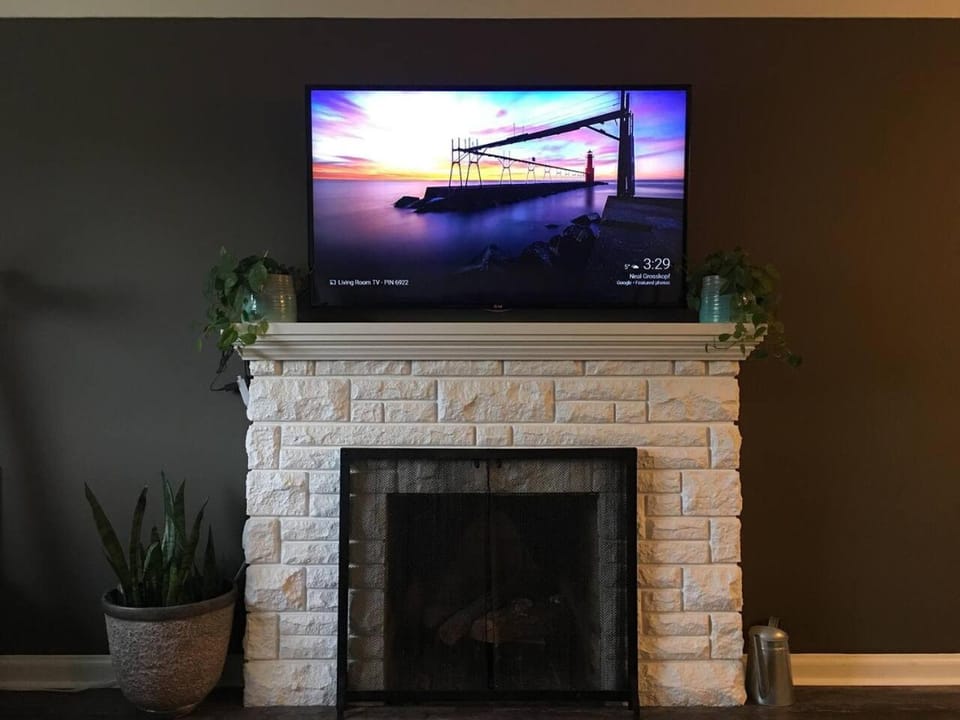 Splendid Modern Bungalow Suited For Big Groups House in London