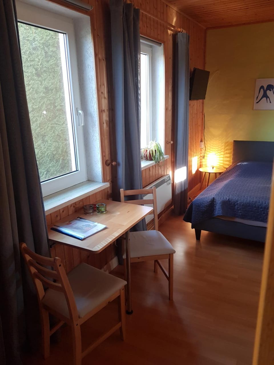 Photo of the whole room