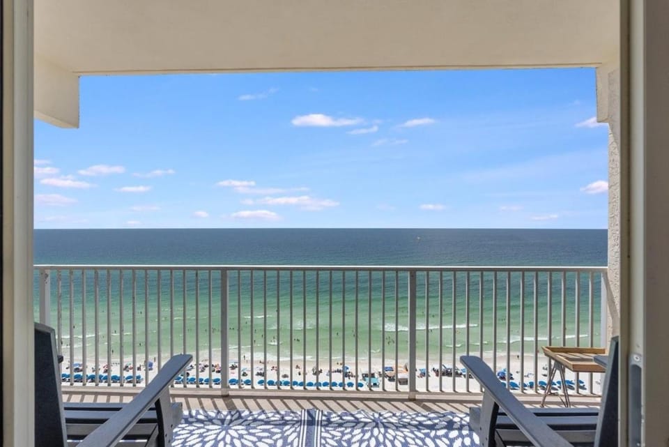 Day, View (from property/room), Balcony/Terrace, Beach, Sea view
