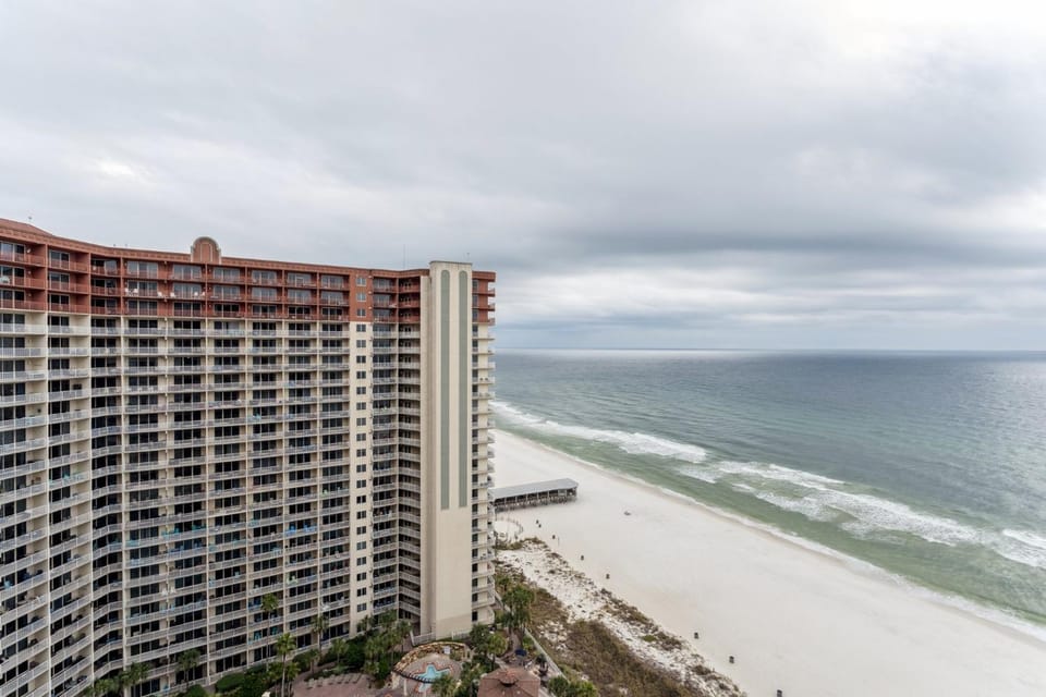 Property building, Day, Natural landscape, Beach, Sea view