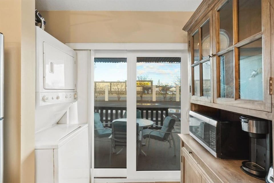 Patio, View (from property/room), Kitchen or kitchenette, Seating area, Dining area, minibar