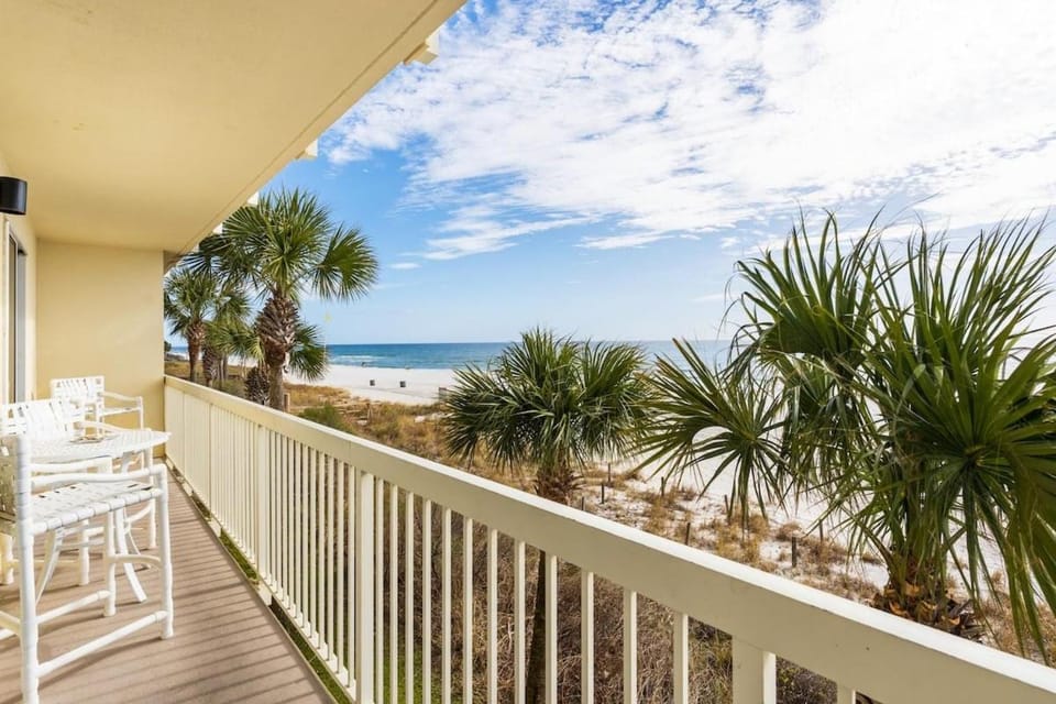 Spring, Day, Natural landscape, View (from property/room), Balcony/Terrace, Beach, Sea view