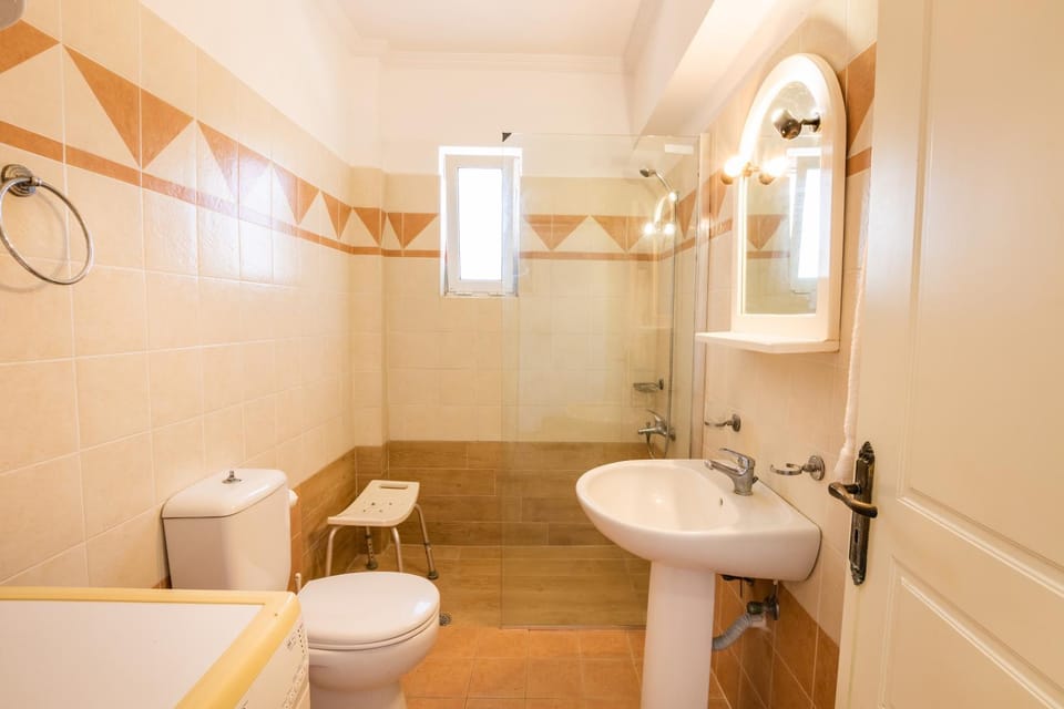 Shower, Bathroom, Bath