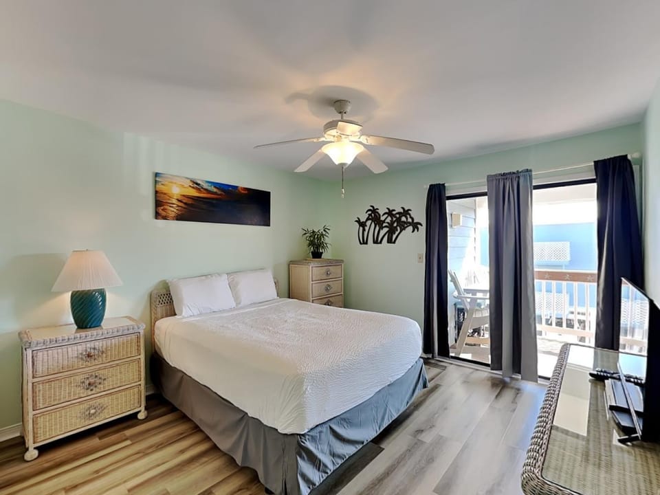 Sea Oats F203 Apartment in West Beach