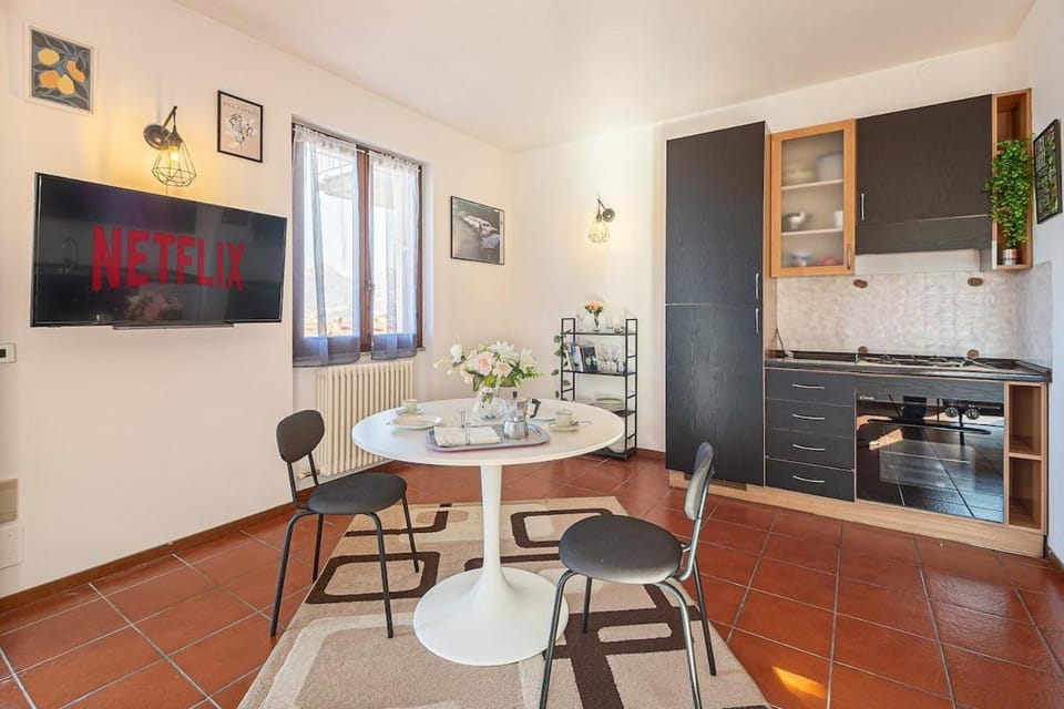 Lake Como View, Private Suite & free Parking Apartment in Province of Lecco