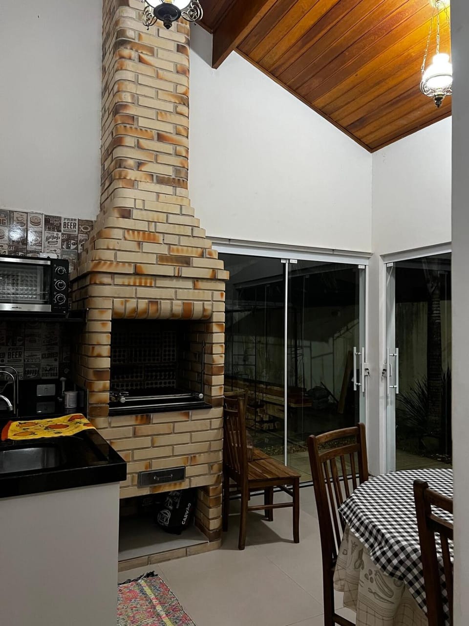 BBQ facilities, Kitchen or kitchenette