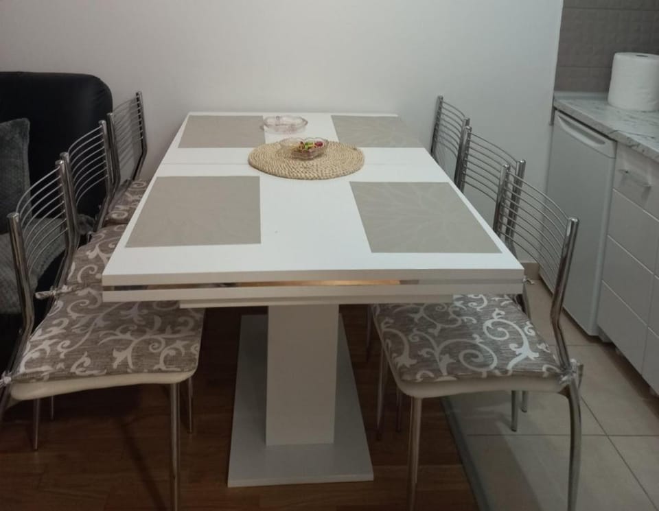 LEON Apartman Apartment in Serbia