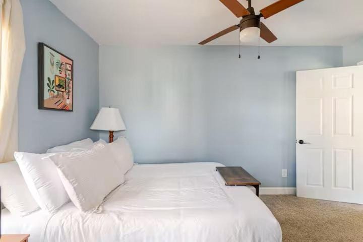 Historic Belmont Home - Short Term or Monthly Stays - Extended Work Trips House in Belmont