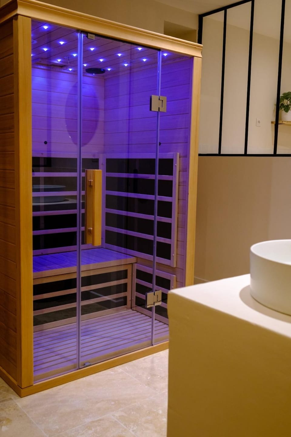 AMA, suite avec baignoire balnéo et sauna privé Apartment in Avignon