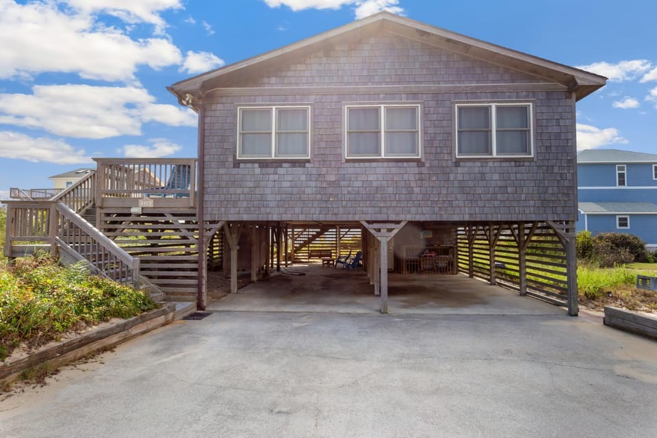 7134 - Kessinger's Honeymoon House in Nags Head