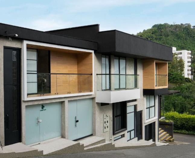 Property building, Facade/entrance