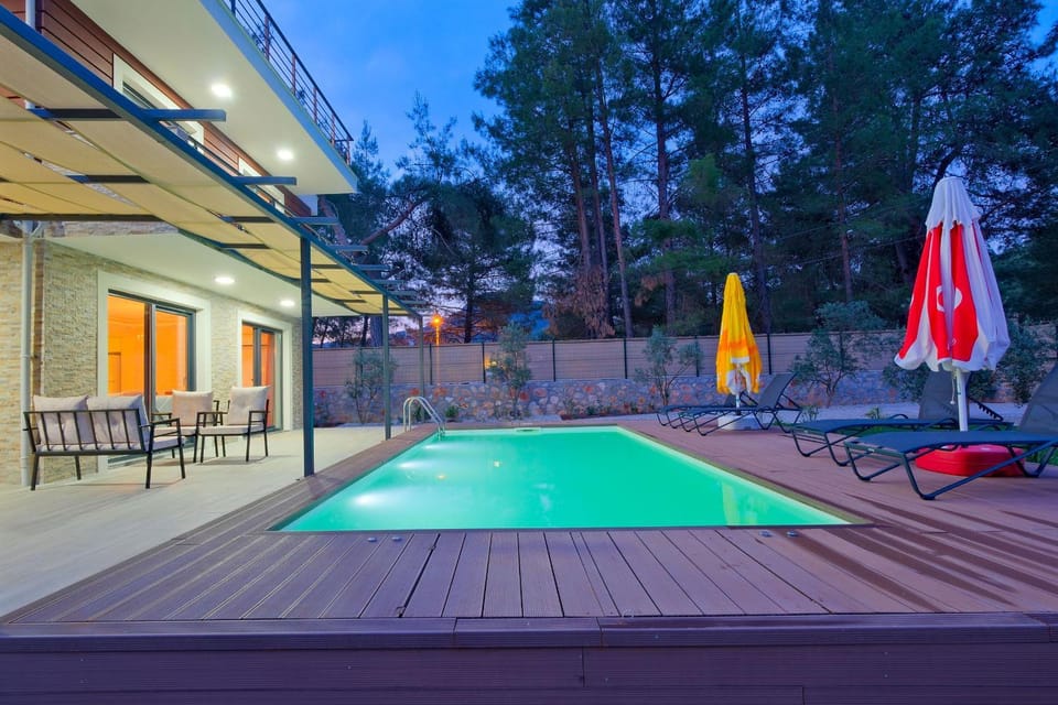Patio, Pool view, Swimming pool, sunbed