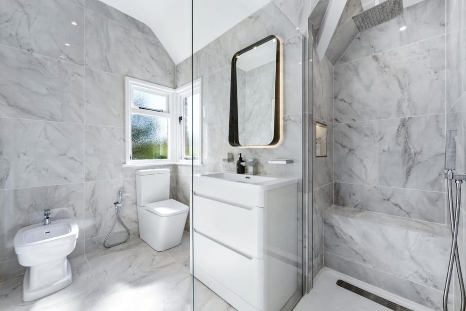 Windsor Manor - Luxury 5-bed Retreat in Solihull House in Solihull