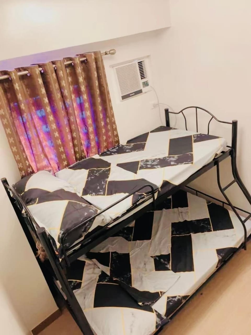 2 BR condo trees residences Netflix Games karaoke Apartment in Quezon City