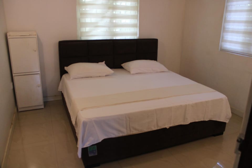 Holiday Home Asgiri Walpola Gampaha House in Western Province