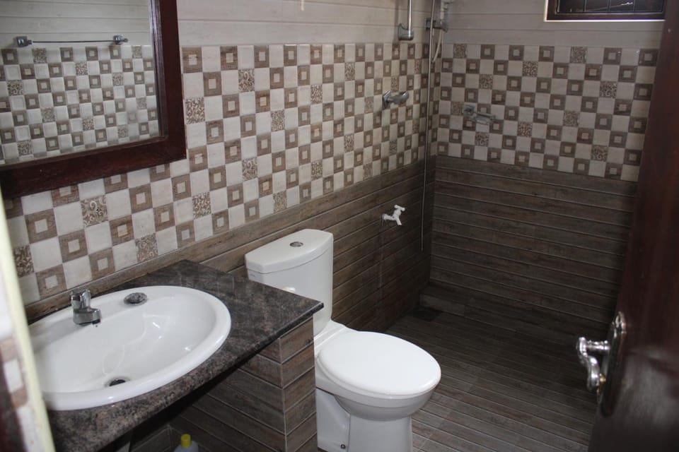 Holiday Home Asgiri Walpola Gampaha House in Western Province