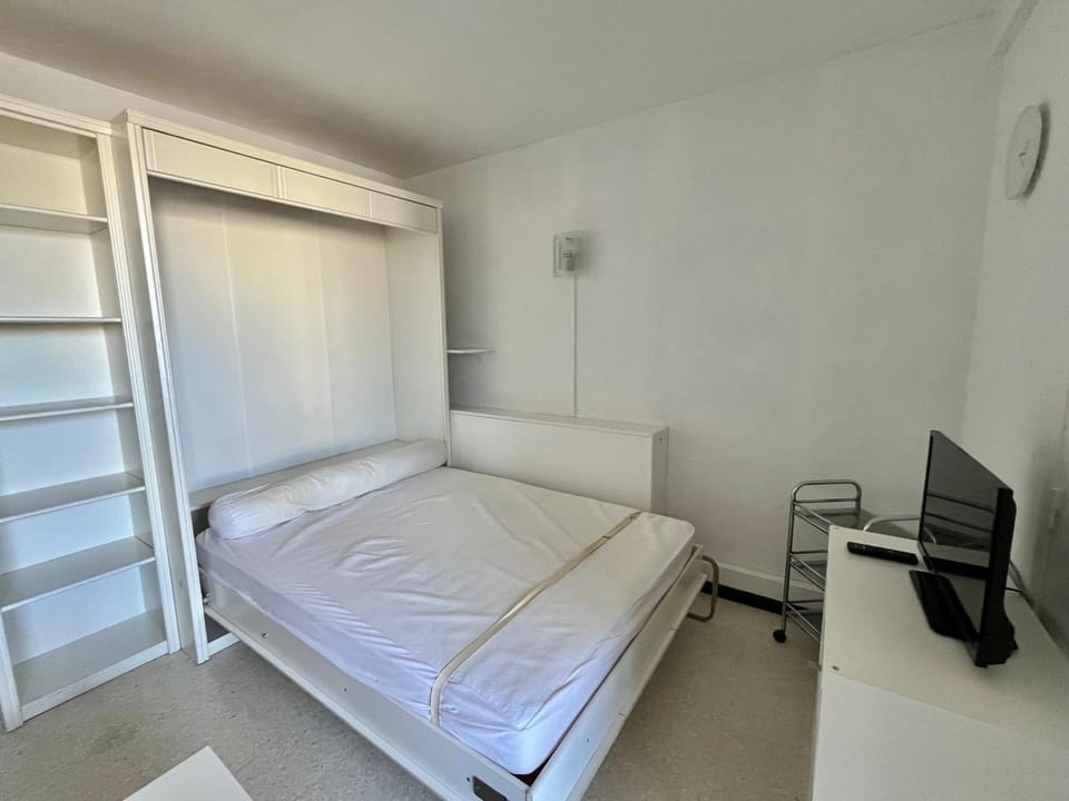 Studio confortable avec parking au centre-ville - FR-1-716-78 Apartment in La Grande-Motte